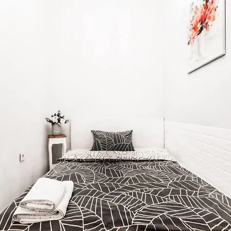 2bdr Heart Of Ac Fully Equipped Apartman Szófia