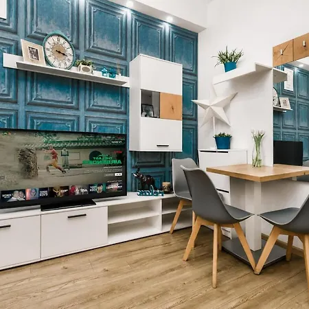 Appartamento Sofia At Your Doorstep - Budget 2Br Ac *